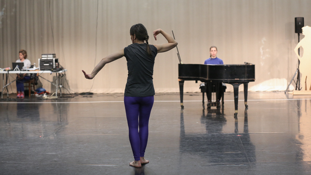 DD Dorvillier rehearses <i>Diary of an Image</i> with  Zeena Parkins and Katerina Andreou