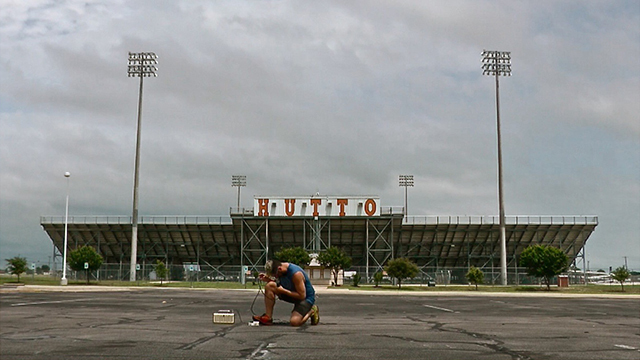 Gutierrez explores movement during travels in the South