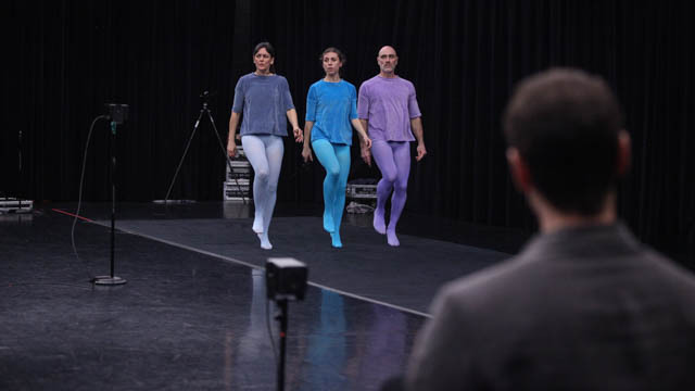 <i>Extra Shapes</i> rehearsal