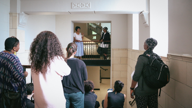 Peer-cohort Nana Adusei-Poku (Netherlands) and NIC Kay (NY/IL) discuss their piece with the group.