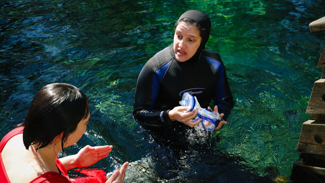 See speaks with underwater videographer Jennie Petuch