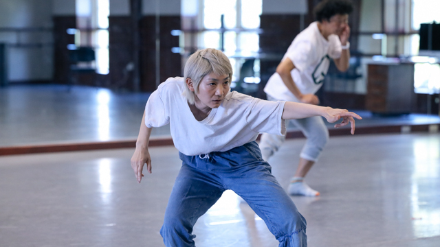 Nishimura and Yamazaki rehearse <em>I, Ghost, the, Other (self), or You</em>