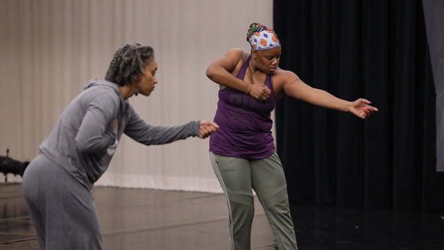 Samantha Mama Diarra Speis and Leslie Parker rehearse <em>Divination Tools: imagine home</em>