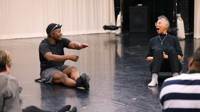 Farai Malianga and Sharon Bridgeforth in discussion after run through