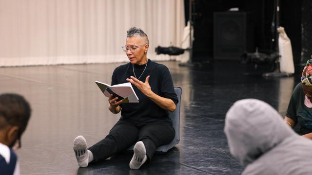 Sharon Bridgforth shares a reading during a group discussion