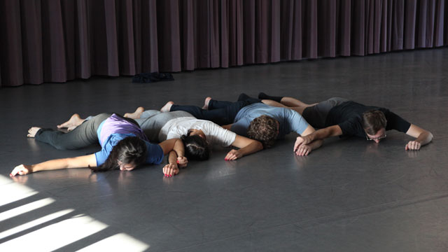 Victoria Roberts-Wierzbowski, Kennis Hawkins, Jeremy Olson and Neal Medlyn rehearse <i>Restless Eye</i>